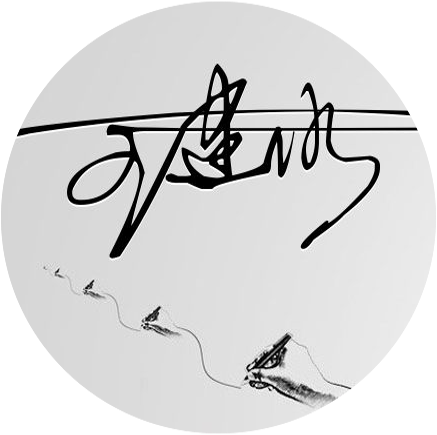 要么读书写博客，要么旅游，身体和灵魂总要有一个在路上